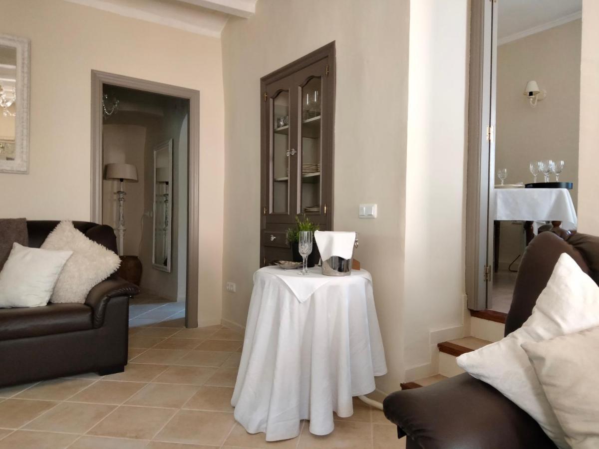Les Penyetes Boutique Bed And Breakfast Campell Esterno foto